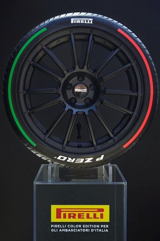 В Россию приехали цветные шины PIRELLI