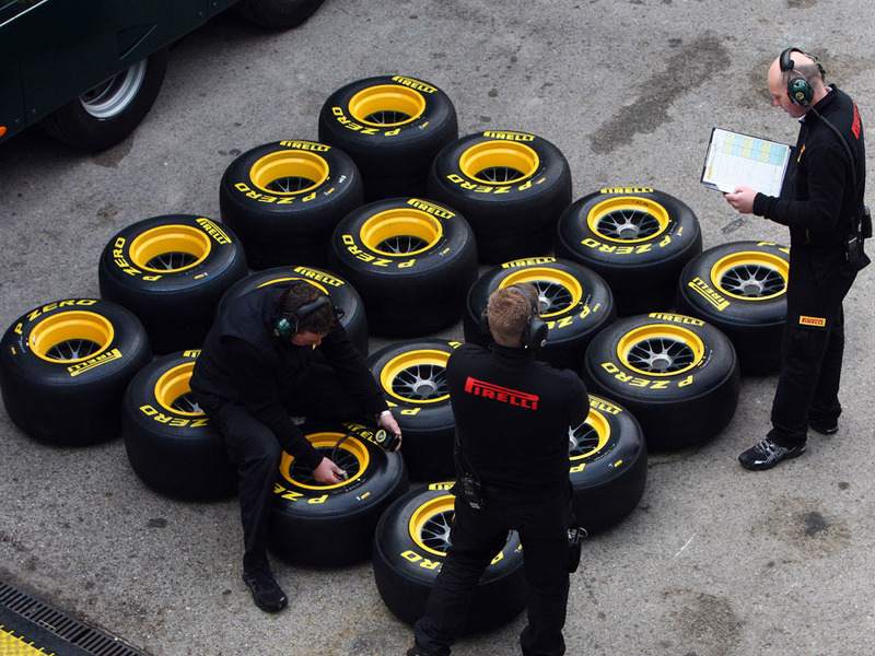 В PIRELLI определились с шинными тестами для Ф1 В PIRELLI определились с шинными тестами для Ф1